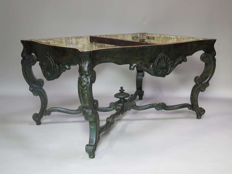 Louis XV Centre Table with Marble Top, France, 18th Century For Sale 4