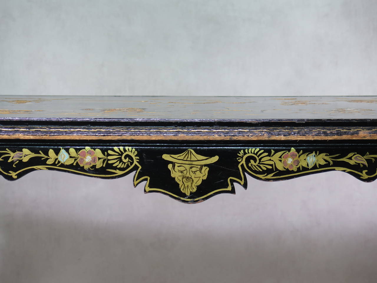 Großer lackierter Esstisch im chinesischen Stil:: Frankreich:: 19 (19. Jahrhundert) im Angebot