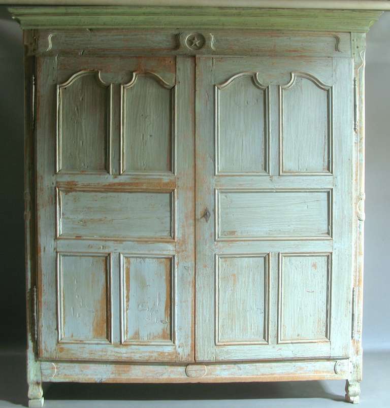 Très grande armoire, France, 18ème siècle en vente 3