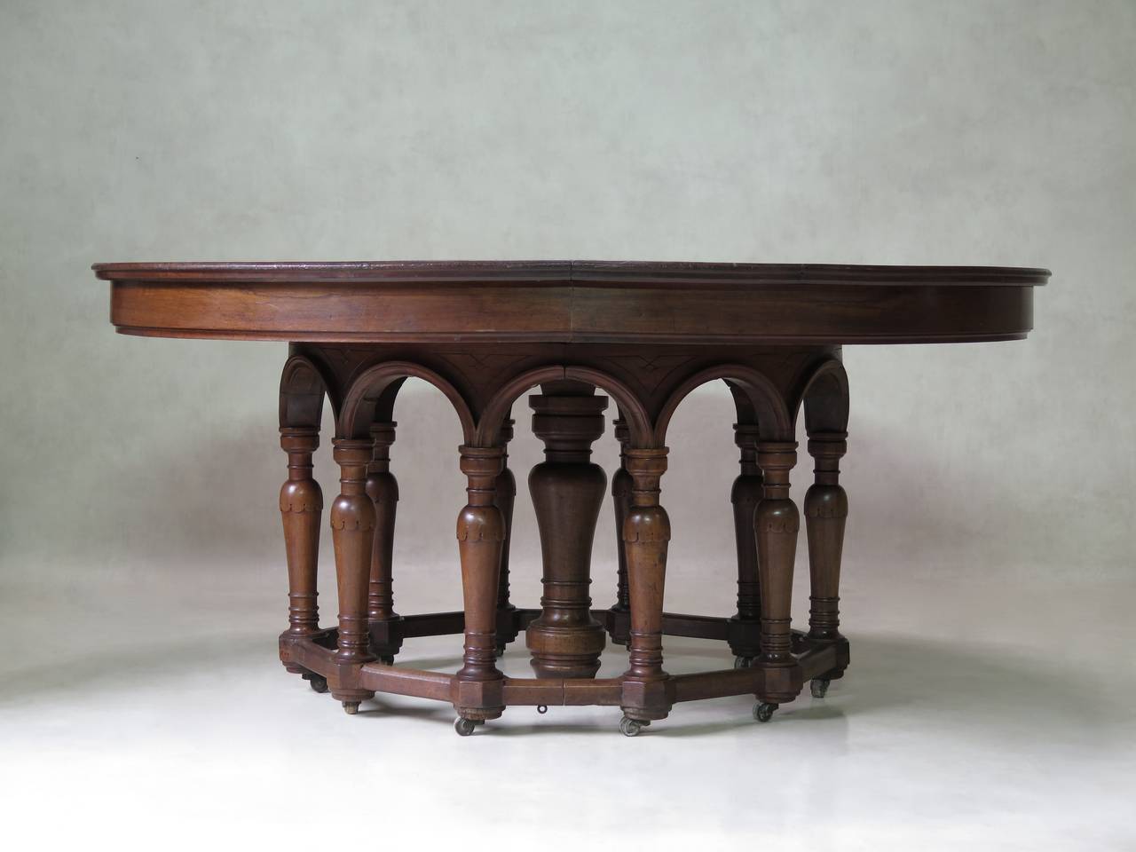 Oval Extending Walnut Dining Table, France, 19th Century 1