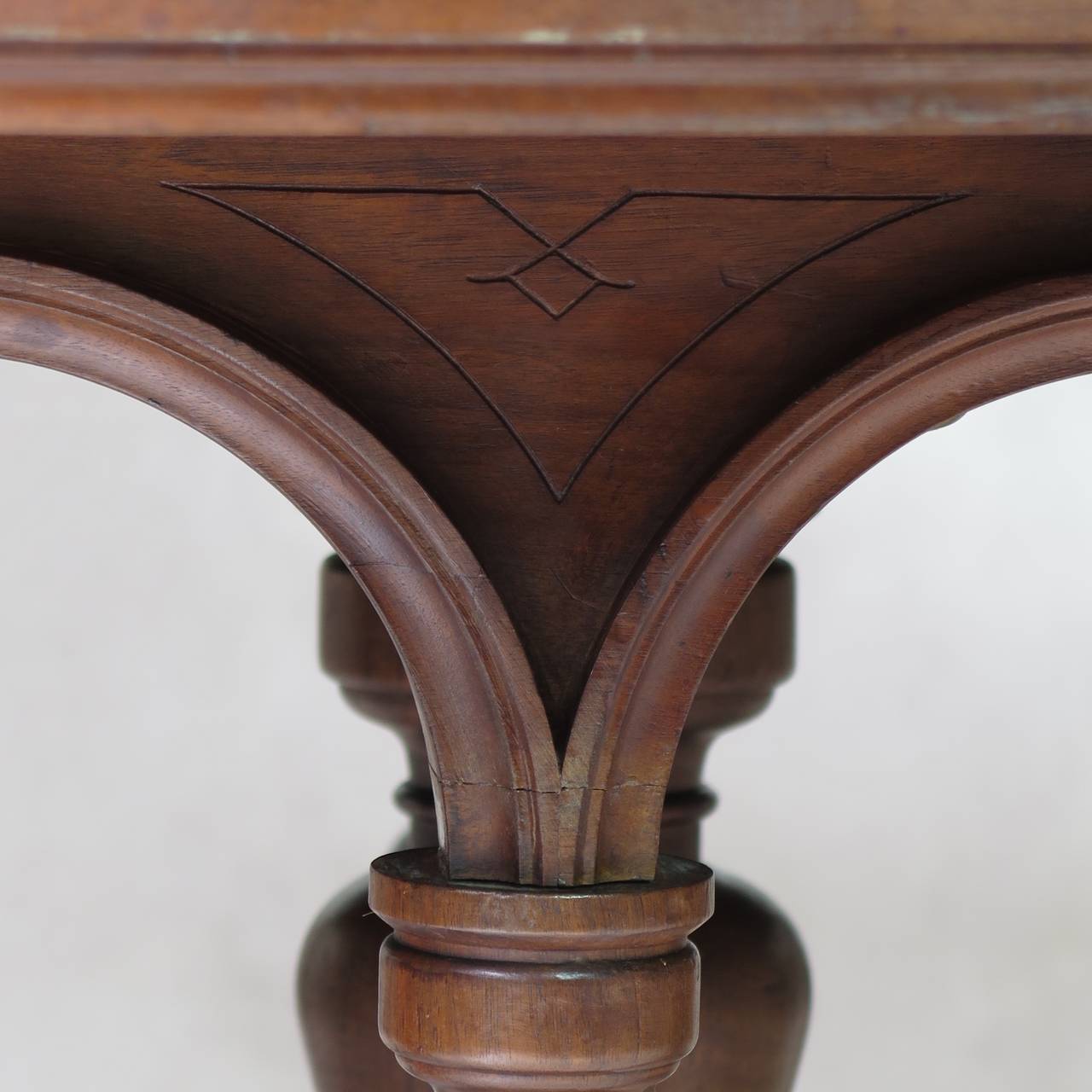 Oval Extending Walnut Dining Table, France, 19th Century 3