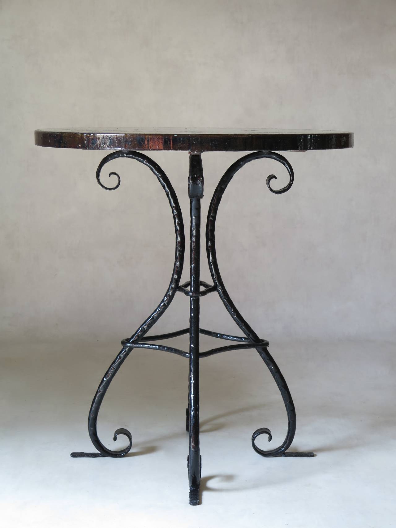 Spanish Pair of Mosaic-Top Wrought Iron Gueridons, Spain circa 1920s For Sale