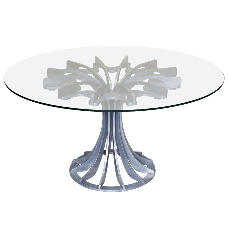 Round and Glass Table