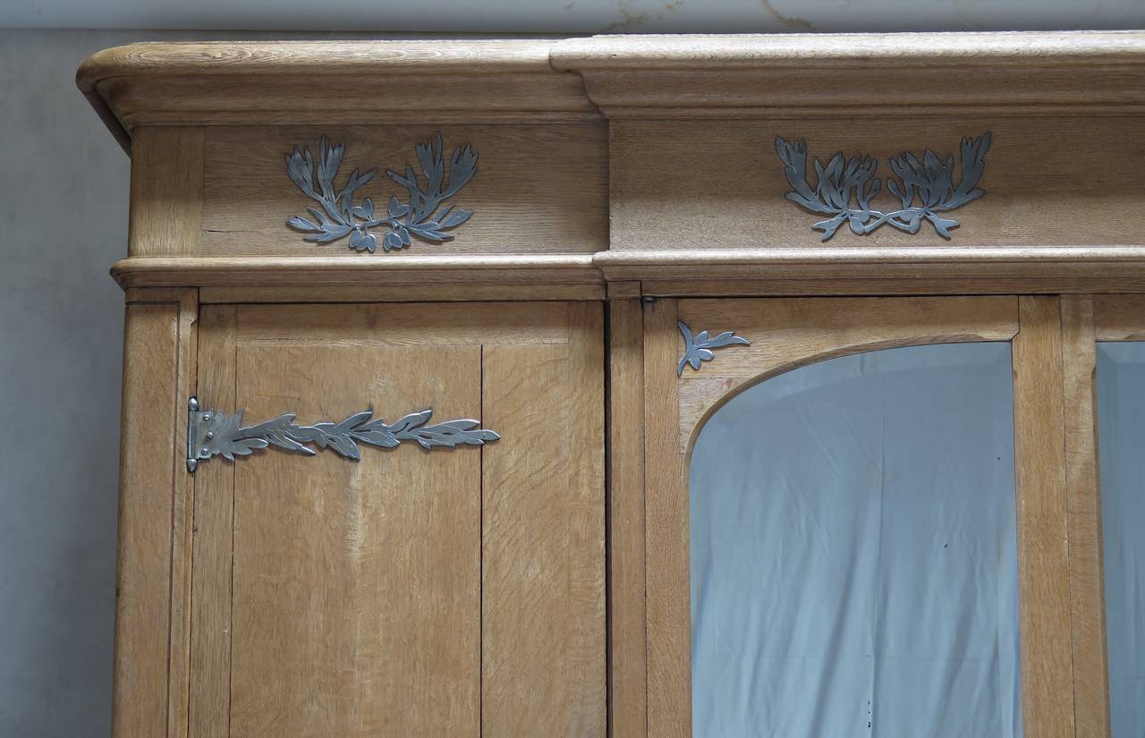 French Solid Oak Wardrobe with Olive Leaf Motif Hardware, France, Early 1900s