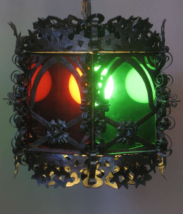 Wrought Iron Lantern with Coloured Glass In Excellent Condition For Sale In Isle Sur La Sorgue, Vaucluse