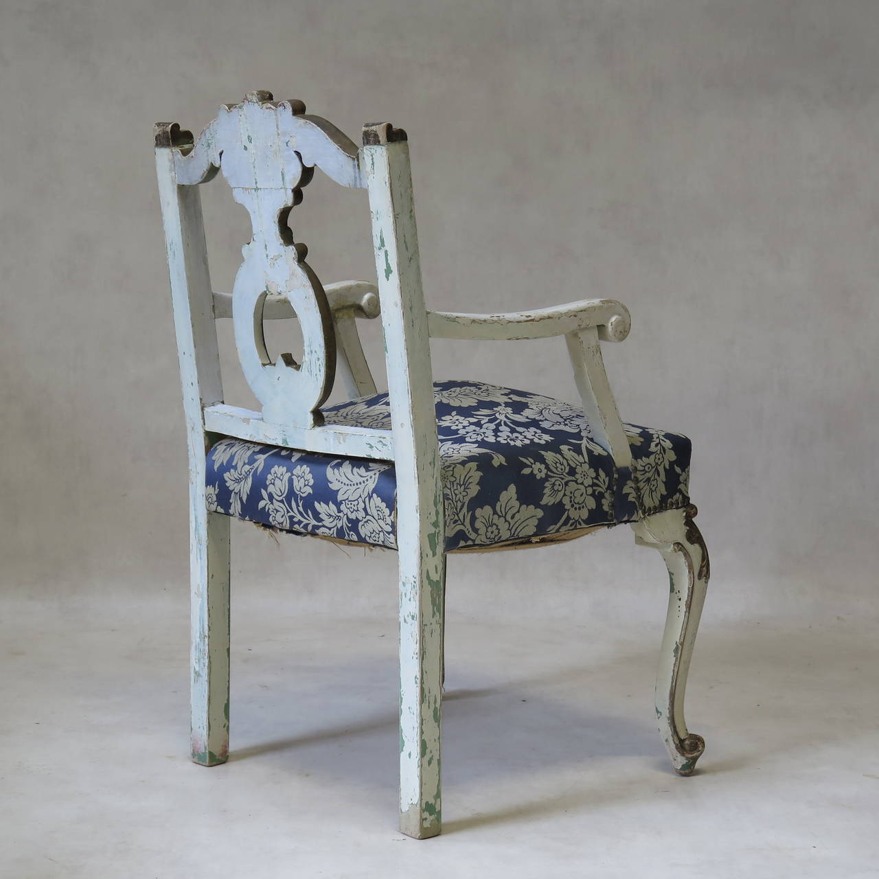 20ième siècle Paire de fauteuils de style Louis XV, France, début des années 1900 en vente