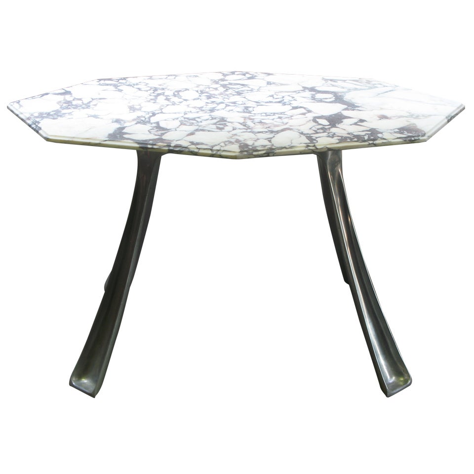 Table en fonte d'aluminium et marbre de Charron en vente