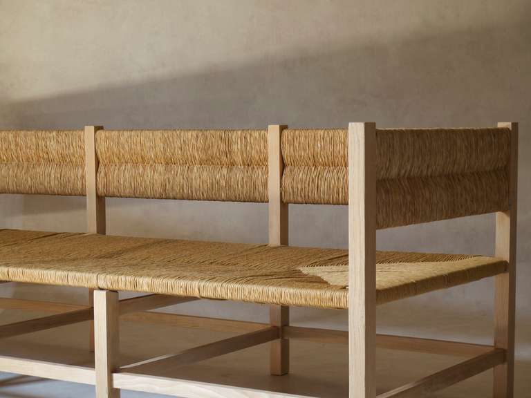 Rush Seat Settee - France, 1960s In Excellent Condition In Isle Sur La Sorgue, Vaucluse