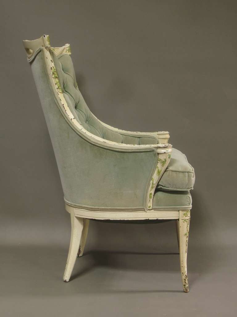 Französische getuftete Sessel im Louis-XVI-Stil mit Swag-Rücken, Frankreich, 1940er Jahre im Zustand „Hervorragend“ im Angebot in Isle Sur La Sorgue, Vaucluse