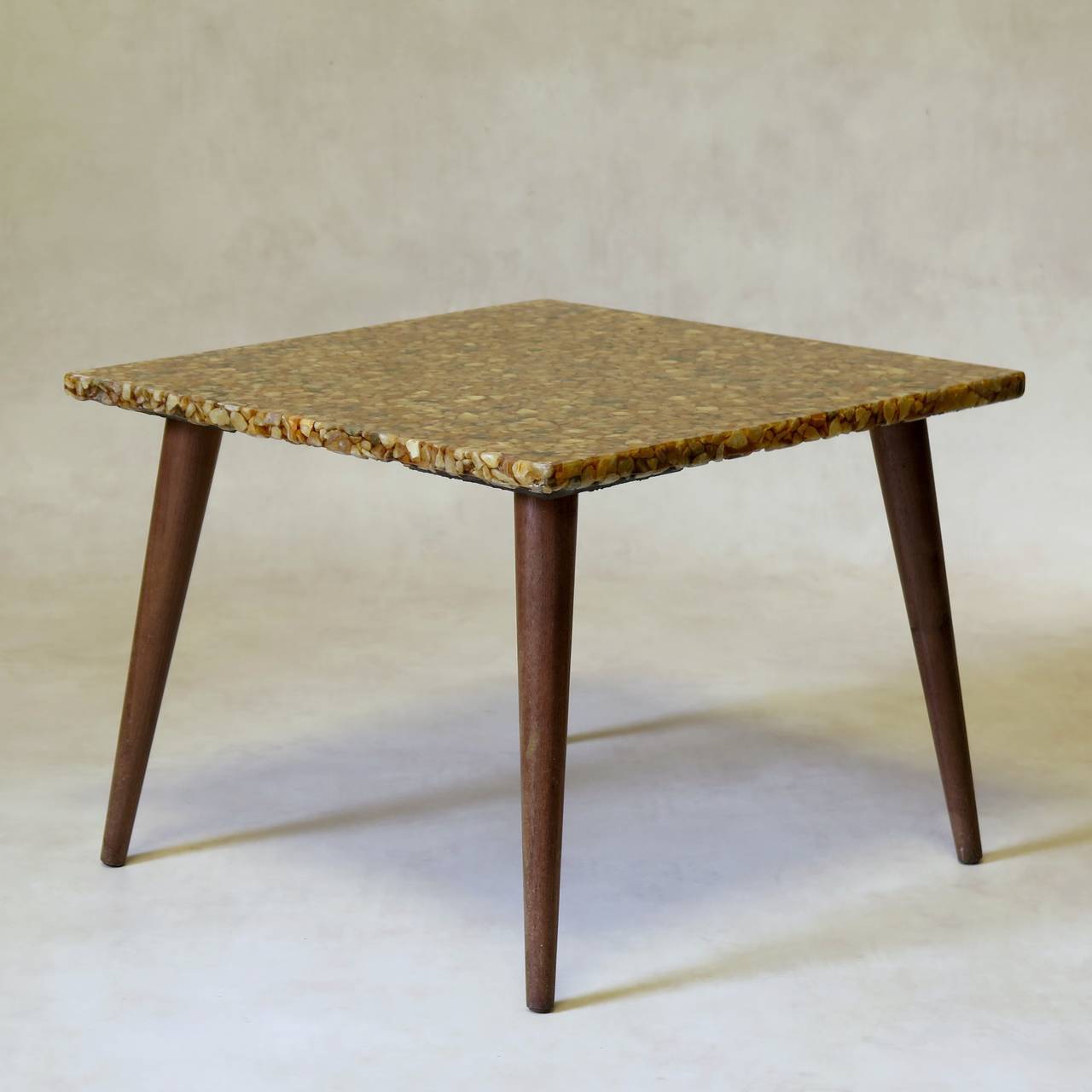 Mid-Century Modern Pair of Mid-Century Resin & Pebble Top Side Tables For Sale