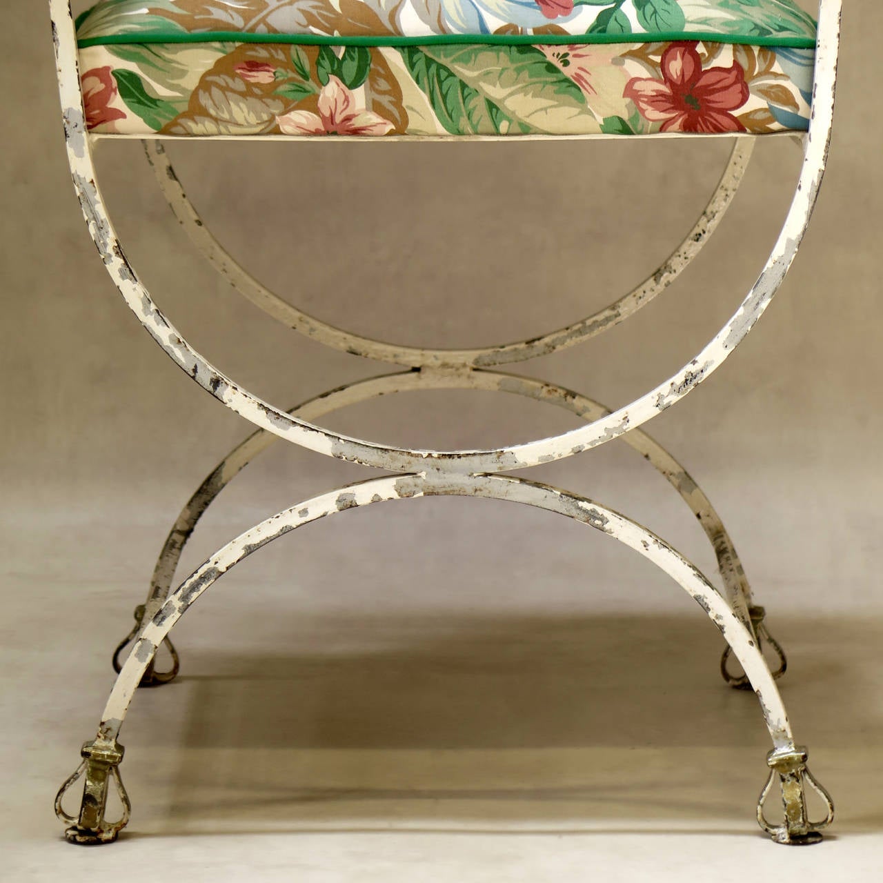 Art Deco Upholstered Iron Armchair with Crown Detail, France, 1940s For Sale 3