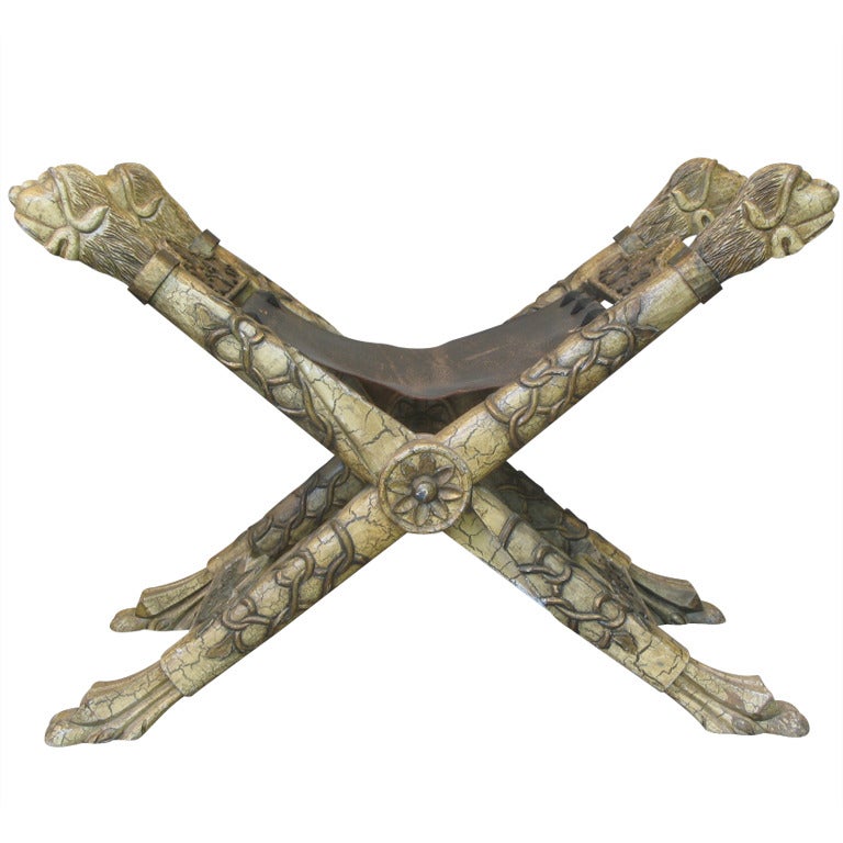 Klappbarer Hocker im Louis XIII-Stil in X-Form im Angebot