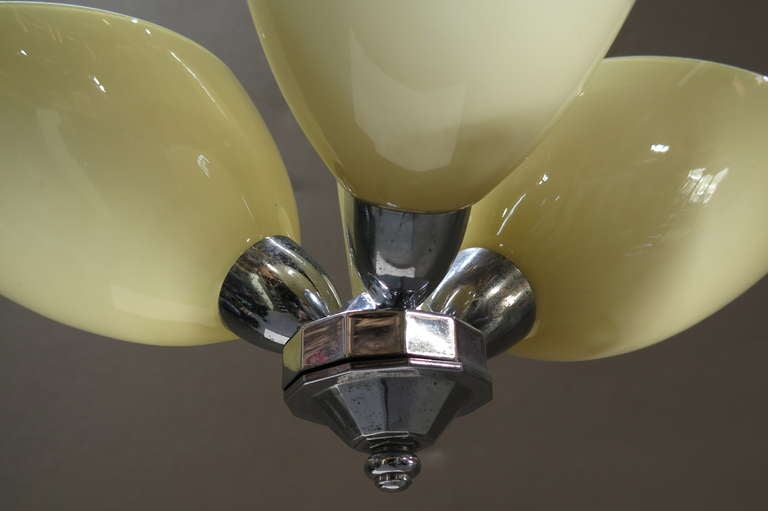 Opaline & Chrome Light Fixture - France, Mid-Century In Excellent Condition In Isle Sur La Sorgue, Vaucluse