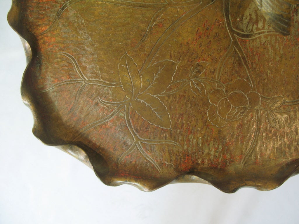 A.C. I.C. Lampadaire en métal doré avec fleur de lotus et oiseau en vente 4
