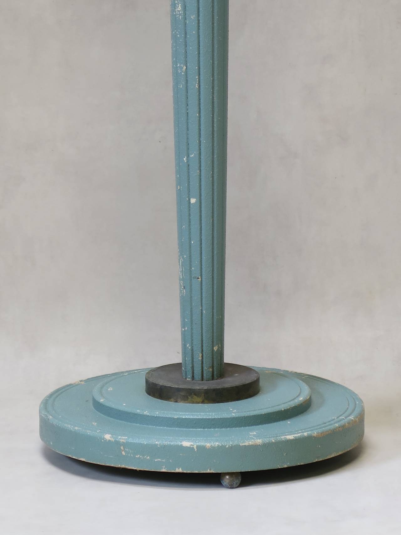 Mid-20th Century French Art Deco Floor Lamp, circa 1930s For Sale