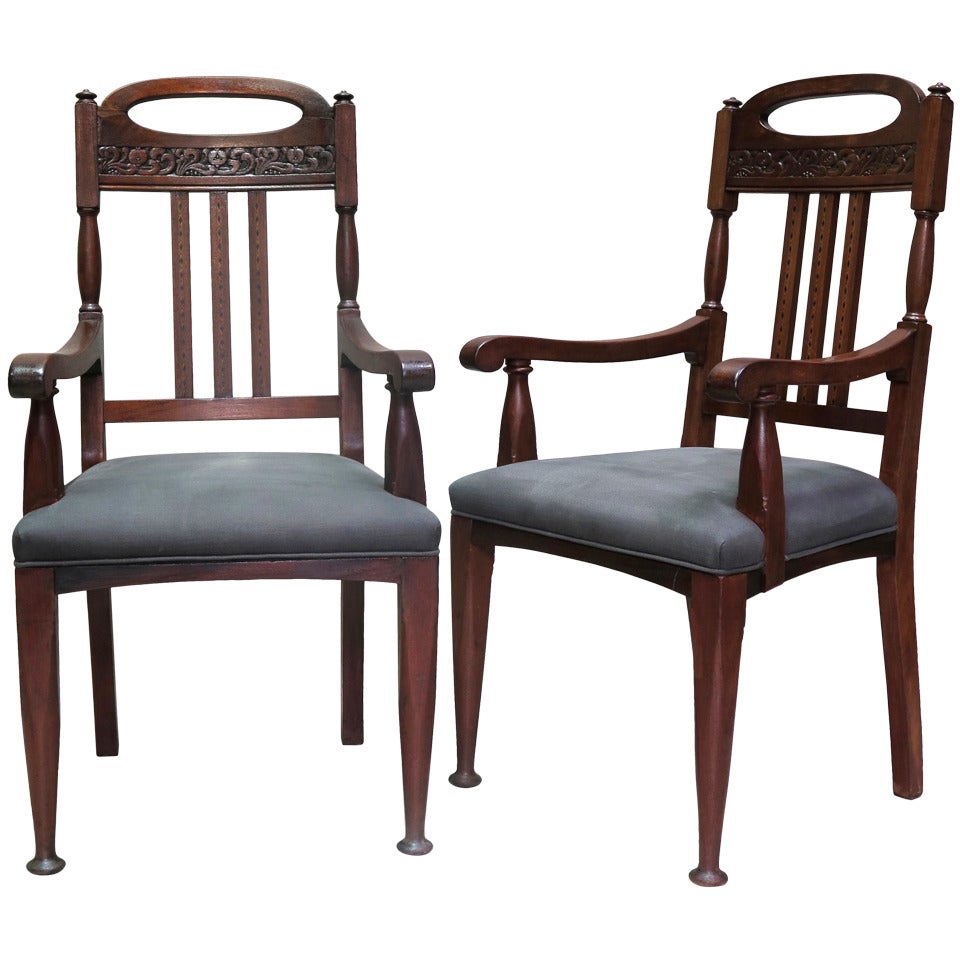 Pair of Arts & Crafts Armchairs - England, Late 19th Century For Sale