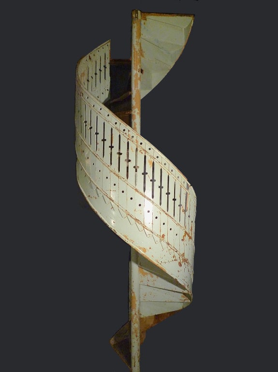 Pine French 19th Century Spiral Staircase