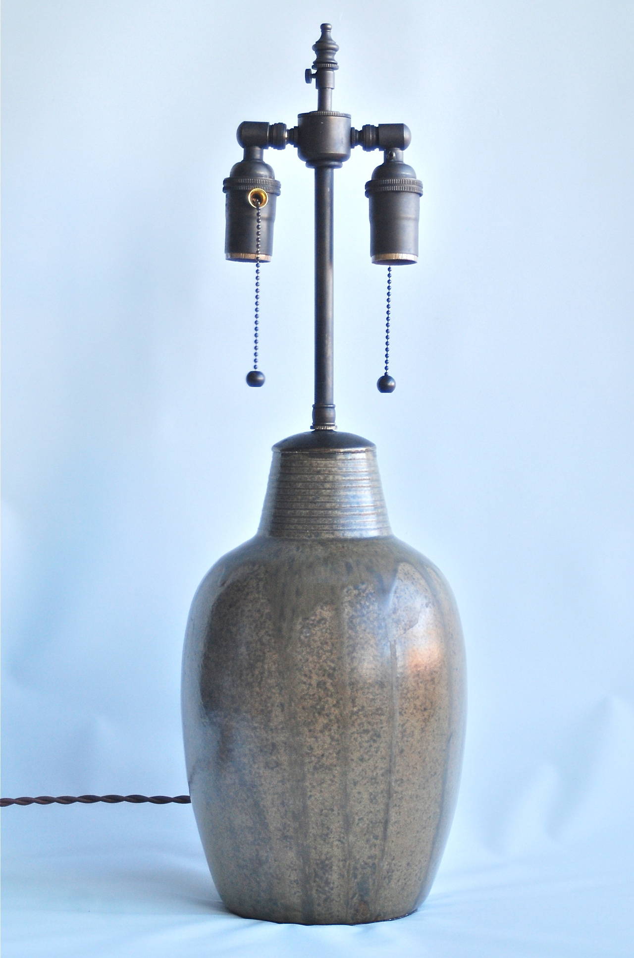 Poterie Lampe de table de Patrick Nordstrom:: 1924 en vente