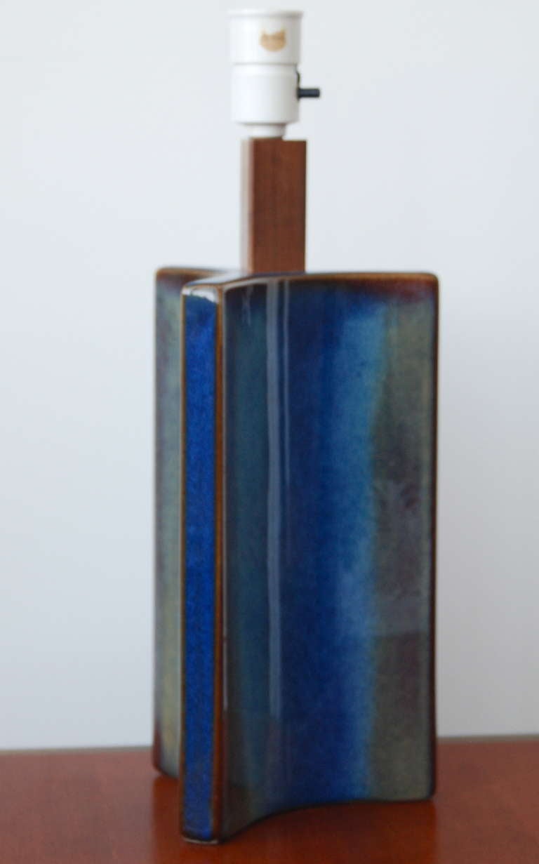 A Table Lamp by Søholm Pottery. Denmark. Circa 1960th.
Glazed stoneware and teak. Marked by manufacturer, signed by artist.
H- 16.5 included socket;
Base height - 11