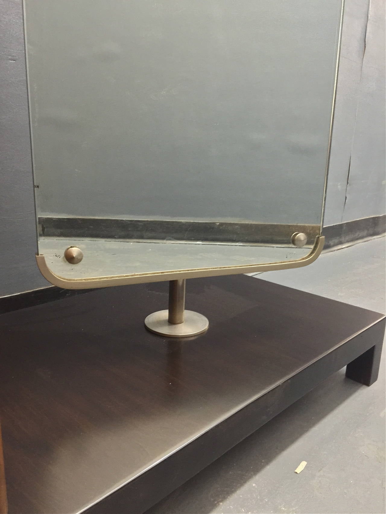 Dressing Table with Mirror by Axel Einar Hjorth In Good Condition In Long Island City, NY