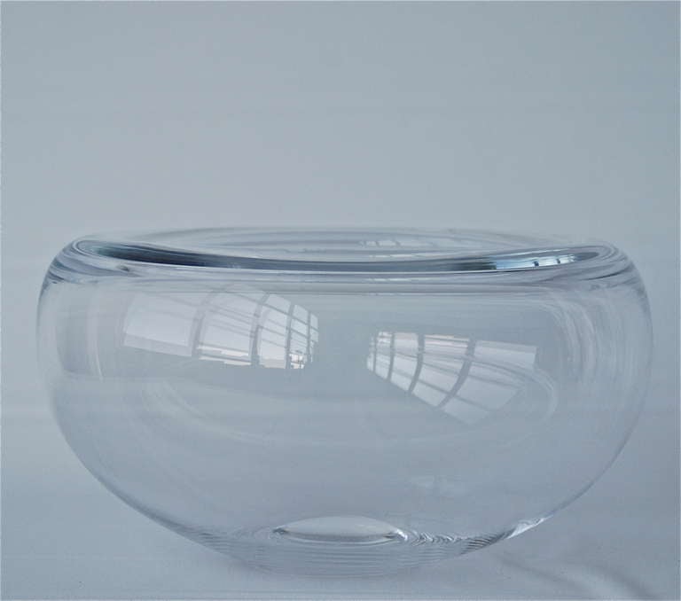 A clear glass bowl designed by Per Lutken for Holmegaard, Denmark, circa 1960s.
Dimension: 10