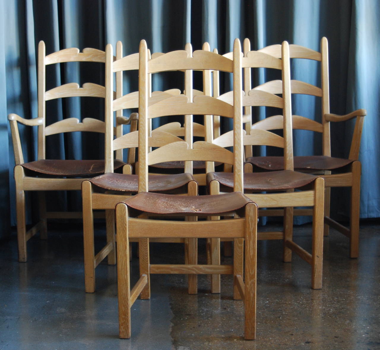 Scandinavian Modern Set of 6 Dining Chairs in Cerused Oak by Axel Einar Hjorth, circa 1940 For Sale