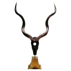 Vintage Kudo Sculpture ( signed  Jonson Cornell LTD 1984 )