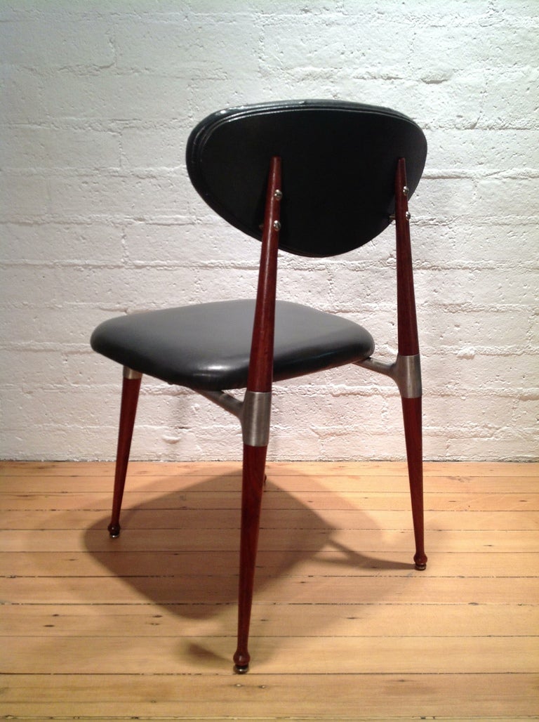 Mid-Century Modern A set of four Shelby Williams chairs