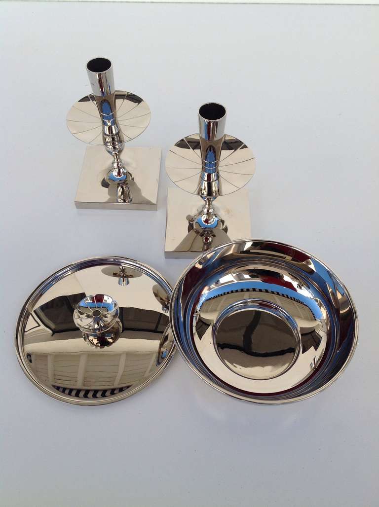 Mid-Century Modern Polished Nickel Garniture Set by Tommi Parzinger