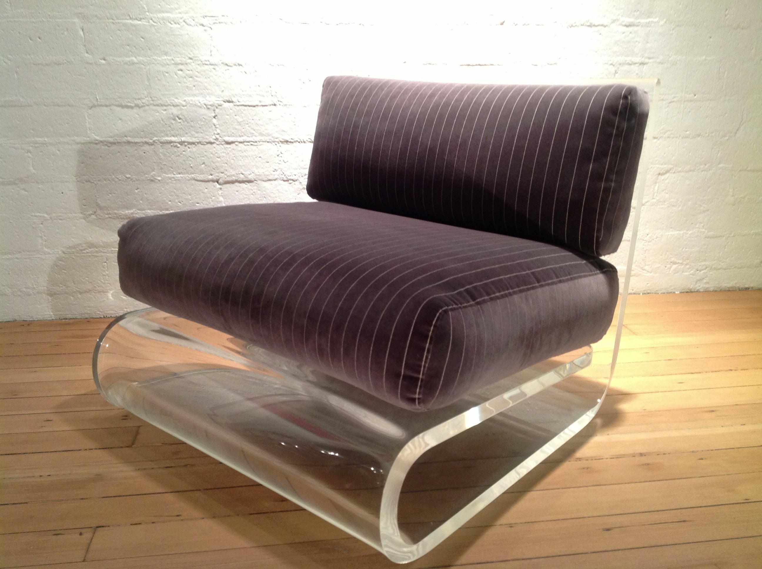 An exceptional Acrylic Lounge Chair by Gary Gutterman