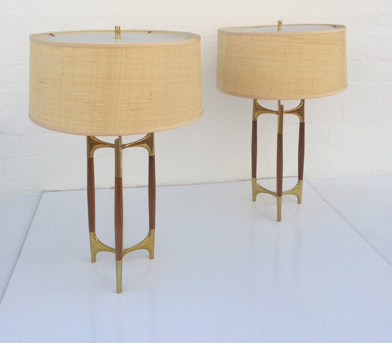 Mid-Century Modern Brass and Walnut Tables Lamps Designed by Gerald Thurston for Lightolier