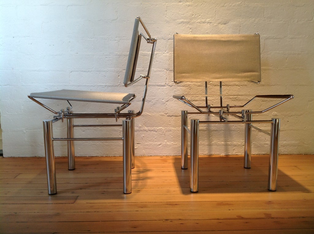 A pair of Chrome base chairs,with stainless steel mesh seat and back.
Designed by Hans Ullrich Bitsch in west Germany for the Kusch & Co.