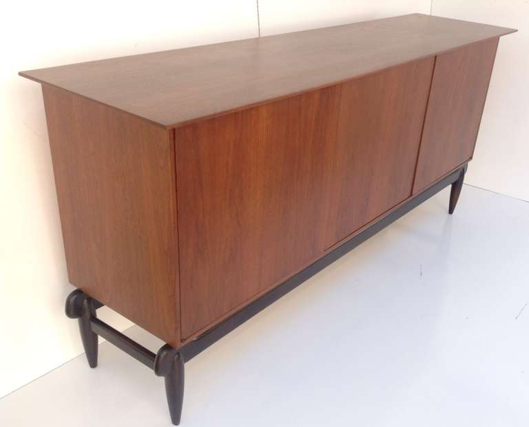 Mid-Century Modern Walnut Buffet Designed by Greta Grossman for Glenn of California