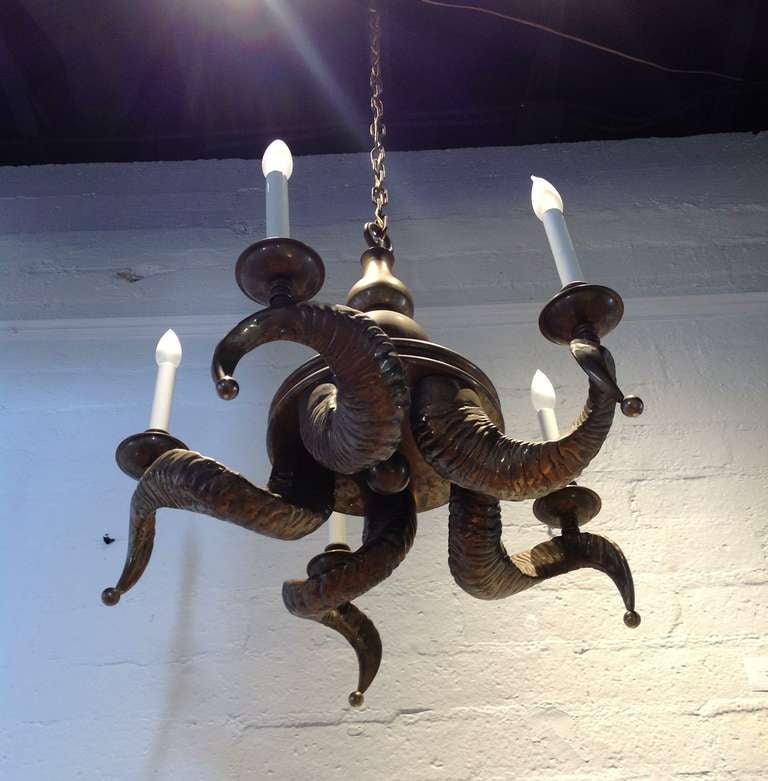 A Gorgeous Chapman Solid Brass Rams Horns Chandelier In Excellent Condition In Palm Springs, CA