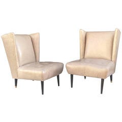 Pair of 1950s Leather Club Chairs 9