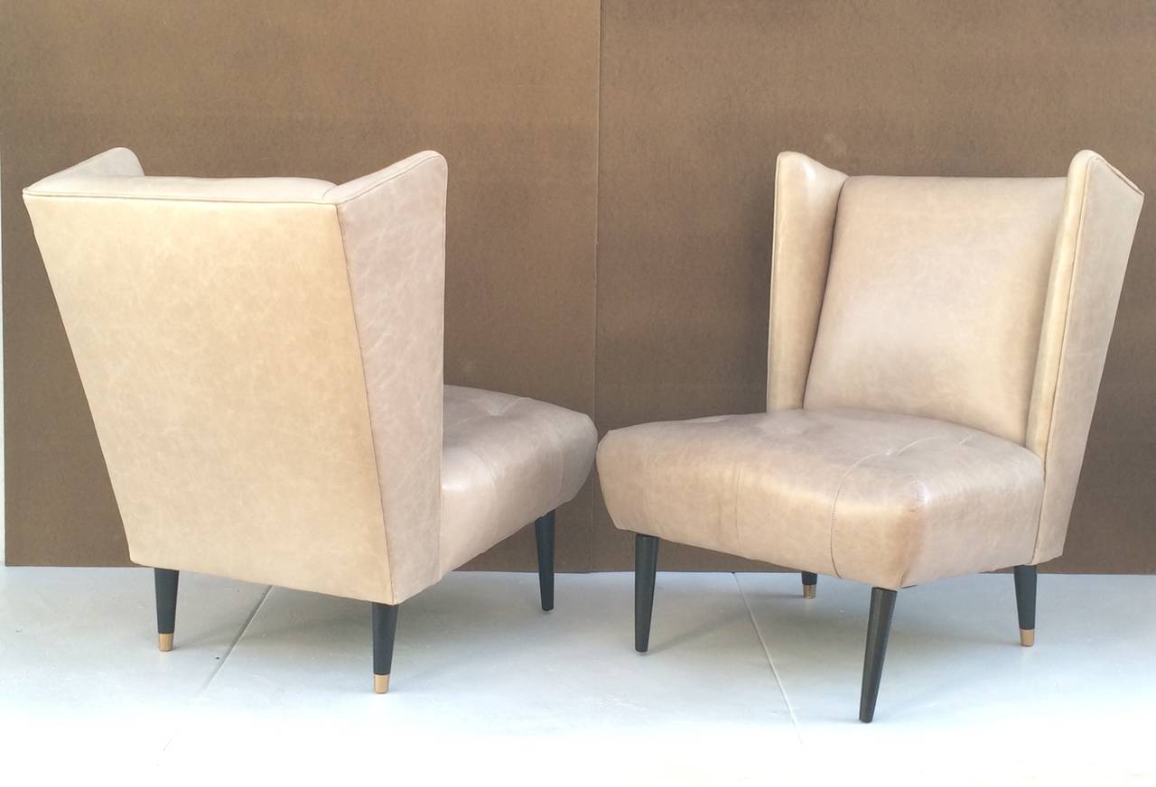 Mid-Century Modern Pair of 1950s Leather Club Chairs