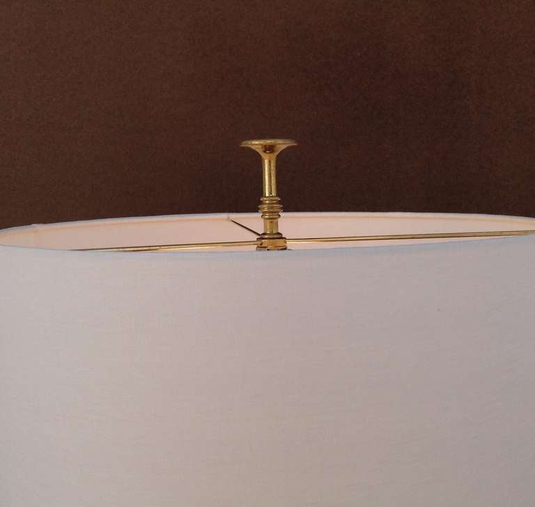Pair of Solid Brass with Oak Table Lamps by Chapman In Excellent Condition For Sale In Palm Springs, CA
