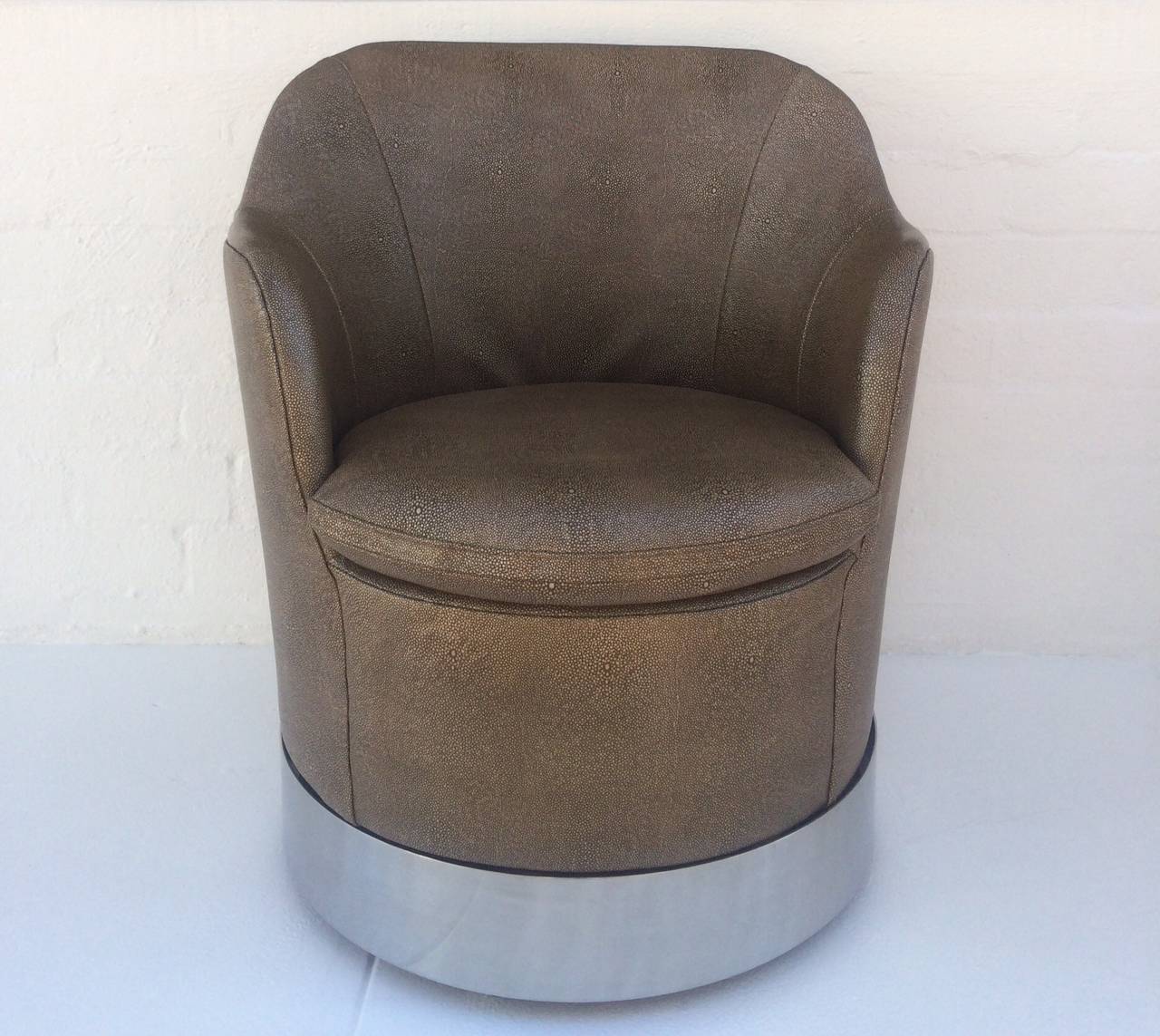 Mid-20th Century Swivel Lounge Chairs Designed by Phillip Enfield For Sale