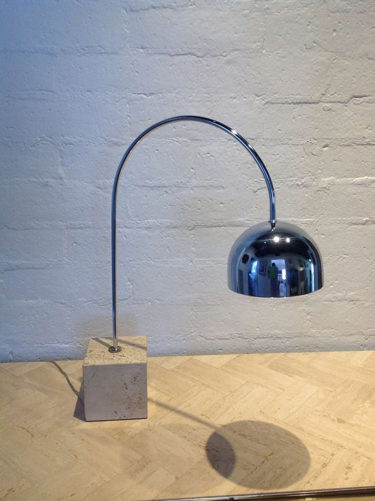 Mid-Century Modern Chrome Arc Table Lamp with Travertine Base designed by Guzzini, circa 1970