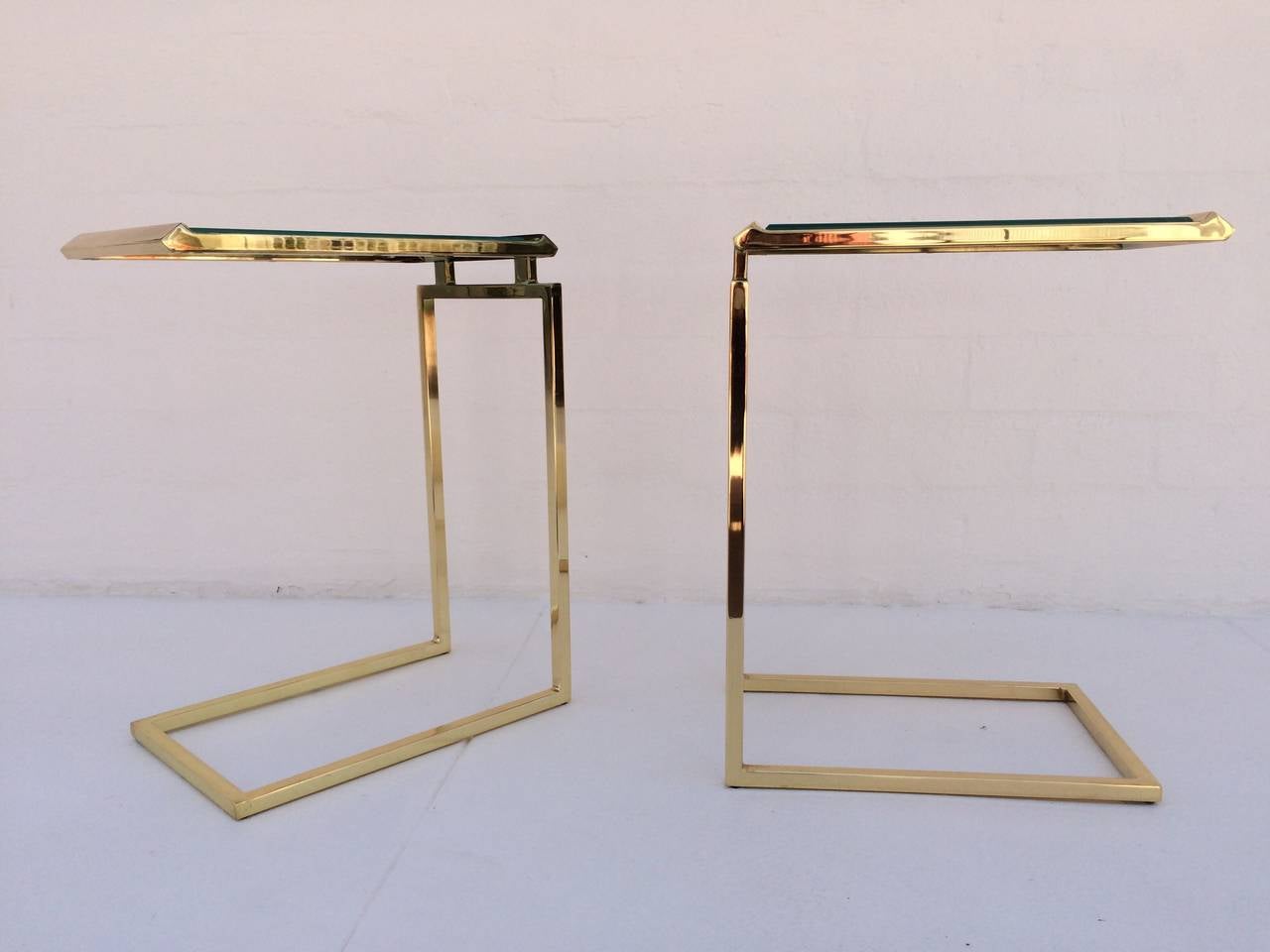 Mid-Century Modern Pair of Polished Brass and Glass Side Tables Designed by Milo Baughman