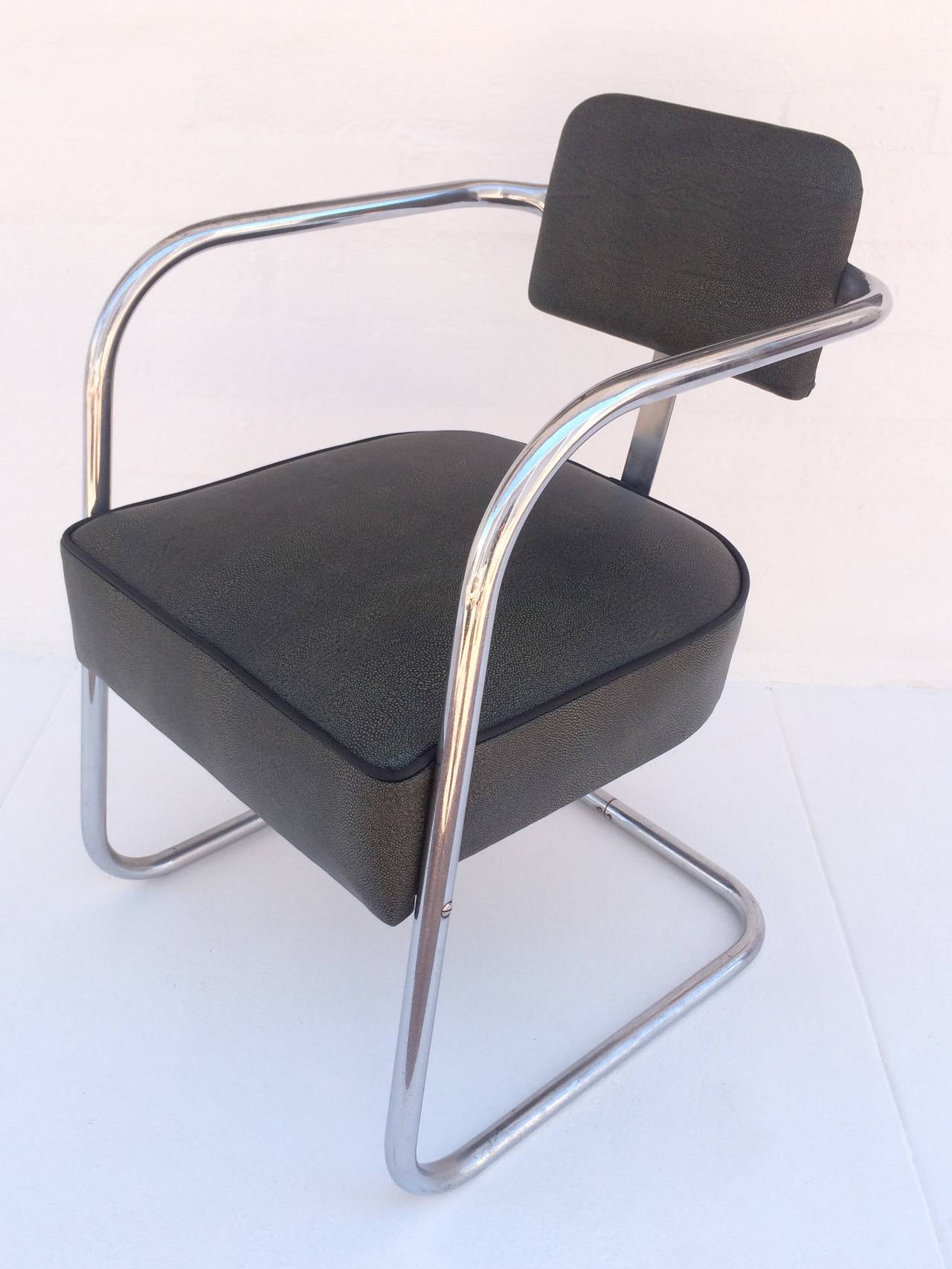 Mid-20th Century Pair of Kem Weber Chairs