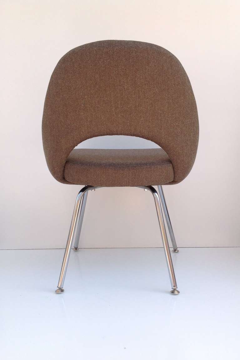 Set of Eight Saarinen Dining Chairs for Knoll In Excellent Condition In Palm Springs, CA