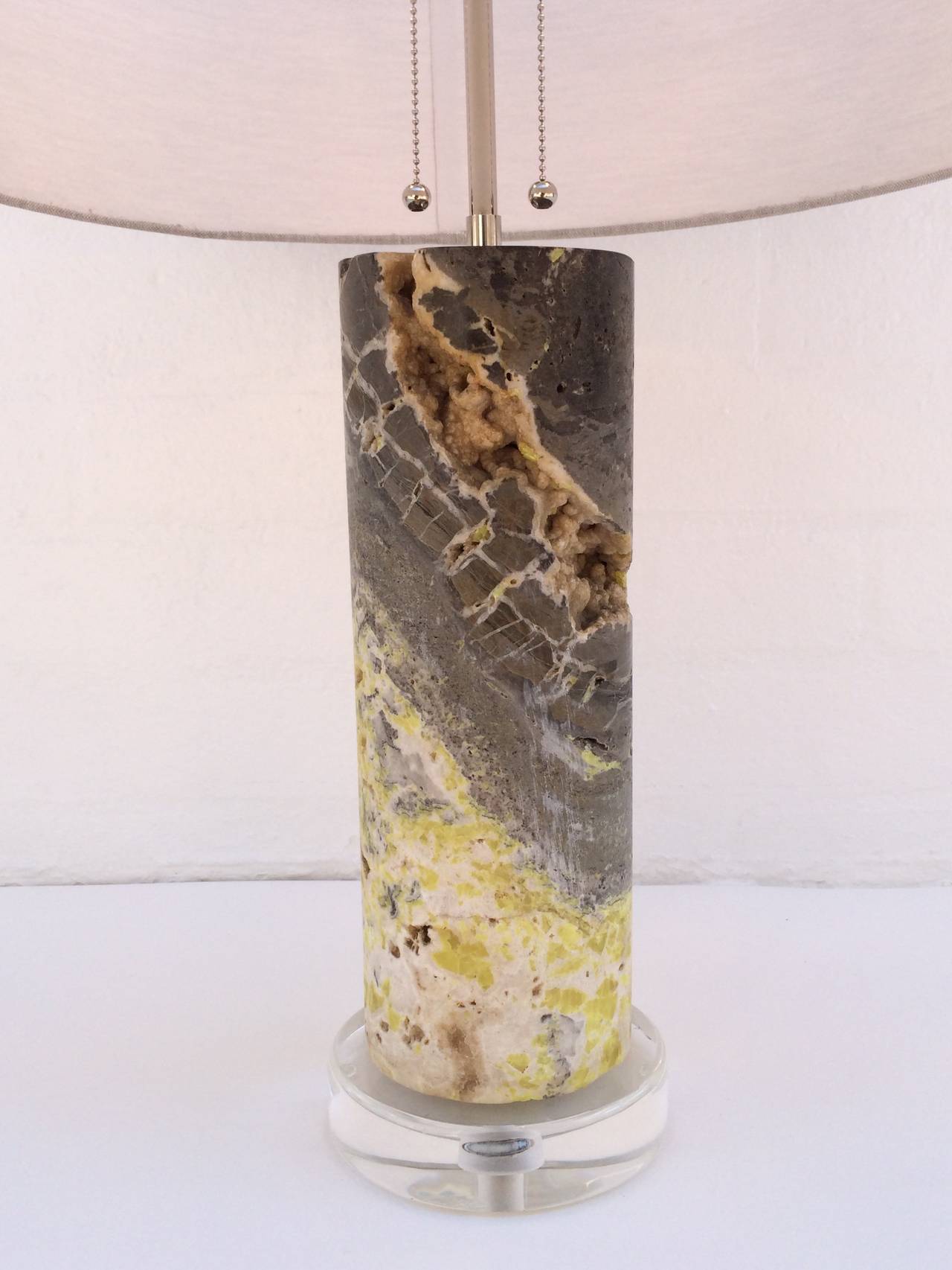 Absolutely Stunning Agate Table Lamp with an Acrylic Base 1