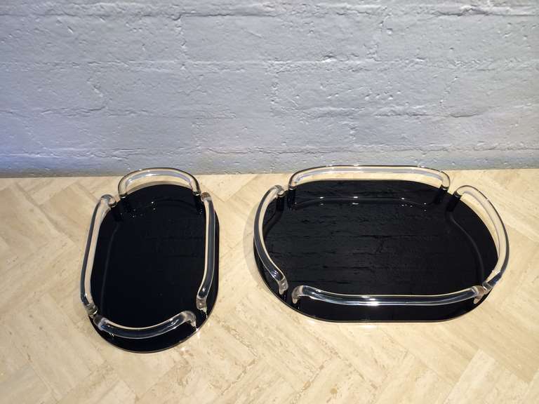 Acrylic & Nickel Trays in the style of Dorothy Thorpe for Grainware In Excellent Condition In Palm Springs, CA