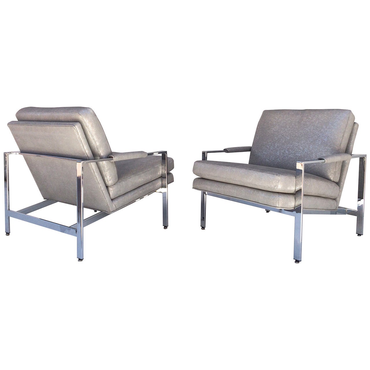 Pair of Lounge Chairs Designed by Milo Baughman for Thayer Coggin