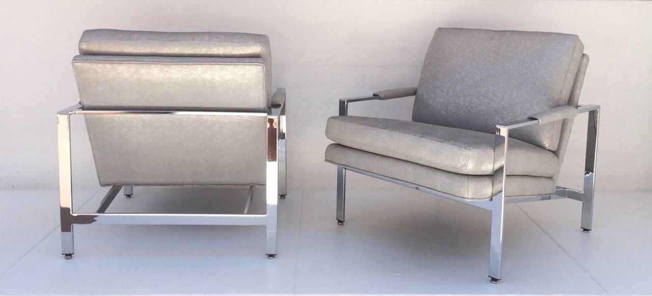 Pair of Lounge Chairs Designed by Milo Baughman for Thayer Coggin In Excellent Condition In Palm Springs, CA