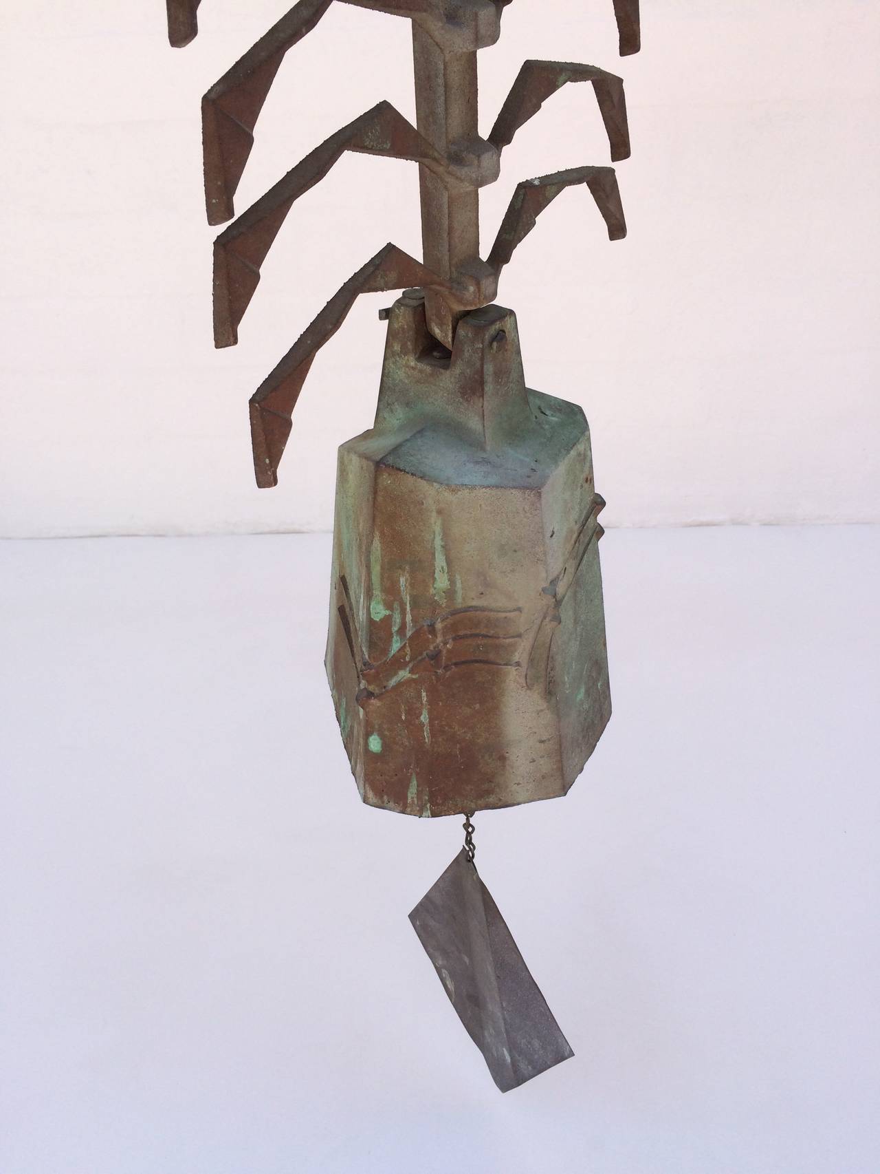 Large-Scale Sculptural Bronze Wind Bell Designed by Paolo Soleri In Excellent Condition In Palm Springs, CA