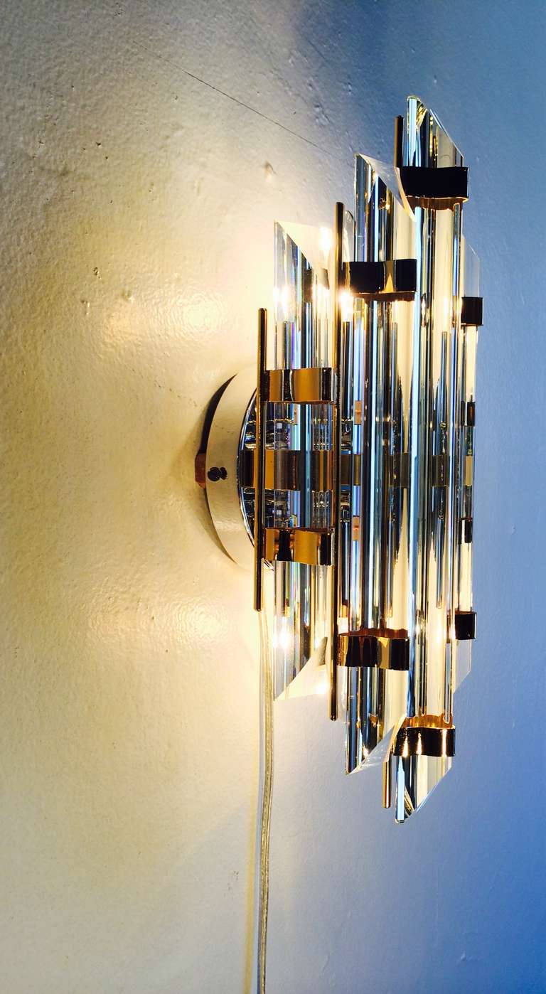 Mid-Century Modern Pair of Murano Glass Wall Sconces Designed by Venini