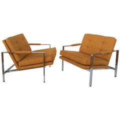 Pair of Polished Chrome Lounge Chairs Designed by Milo Baughman, circa 1970s