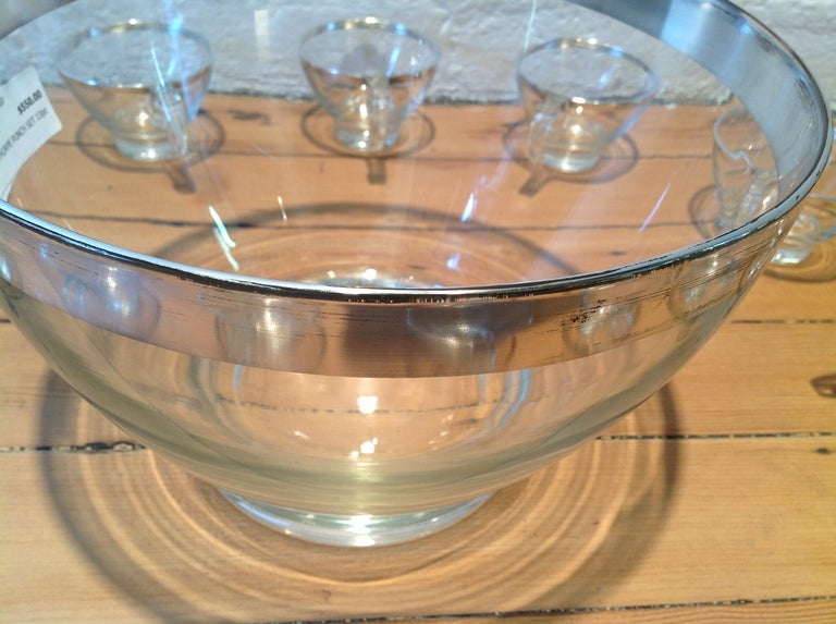 Dorothy Thorpe Punch Bowl Set In Good Condition In Palm Springs, CA